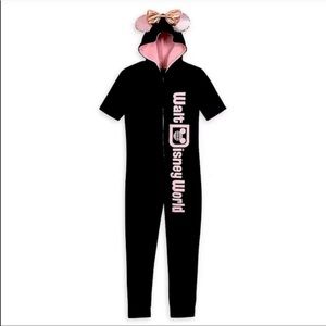ADULT WOMENS WALT DISNEY WORLD JUMPER BLACK AND PINK SIZE XXL